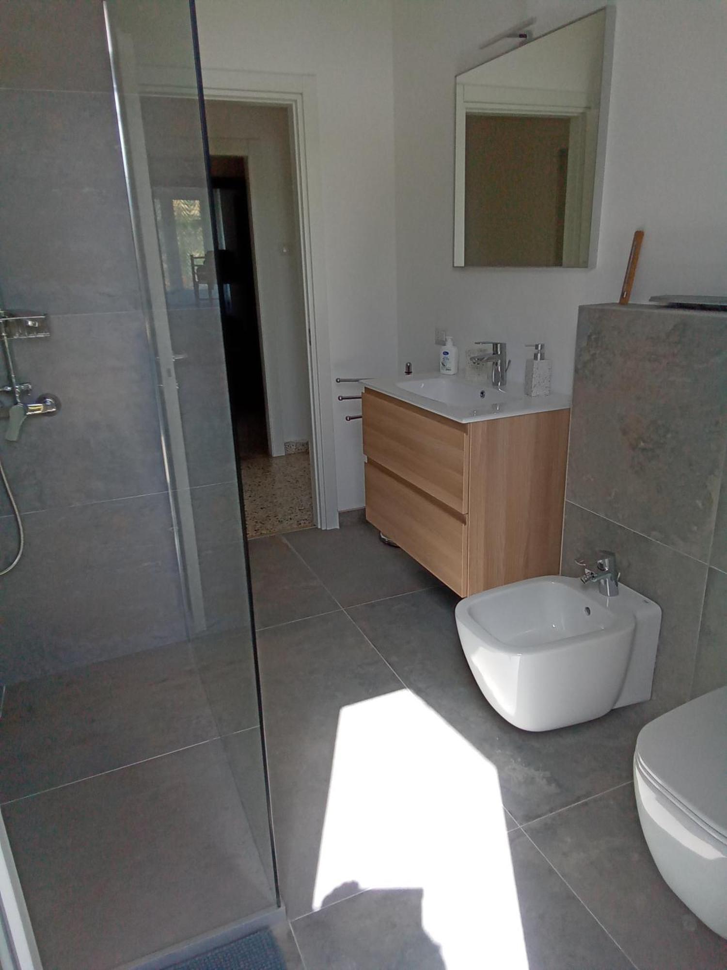 Appartamento Mery Riva del Garda Bagian luar foto